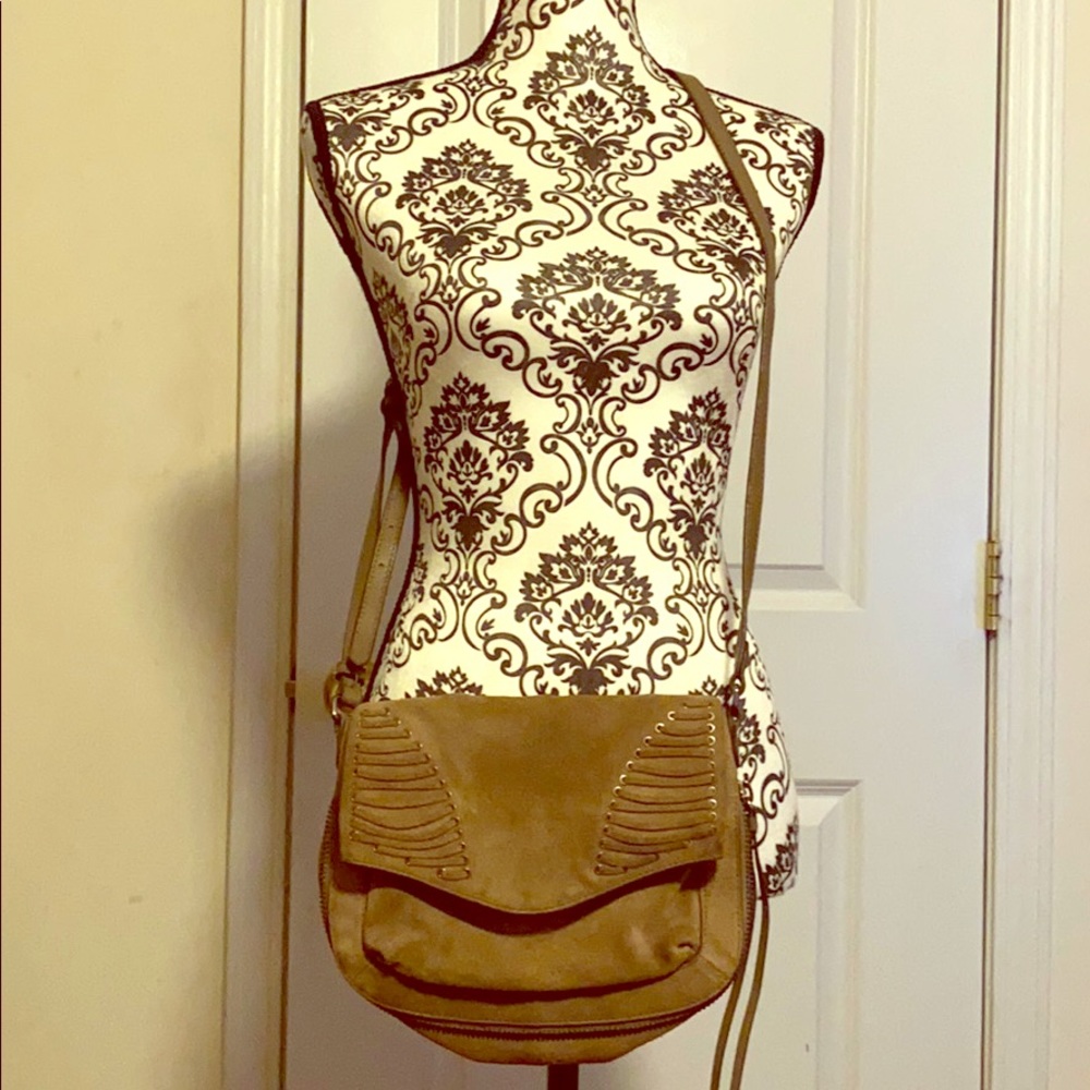 🍁🍂Vince Camuto leather & suede tan crossbody bag